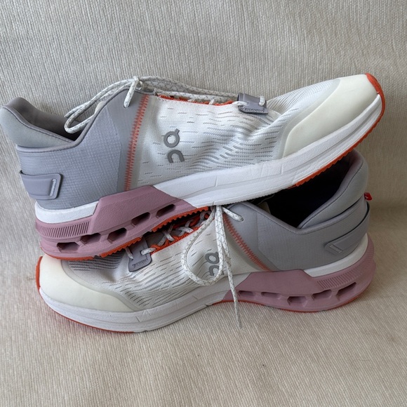 Cloud Nova Flux Sneakers 👟 - Picture 2 of 11